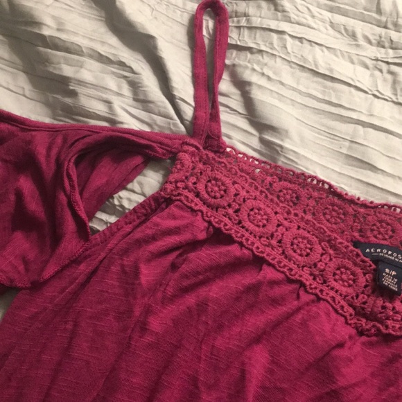 Lace Detailed Casual Tee - Picture 3 of 3